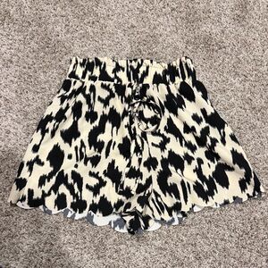 Black and Cream High Waist Shorts